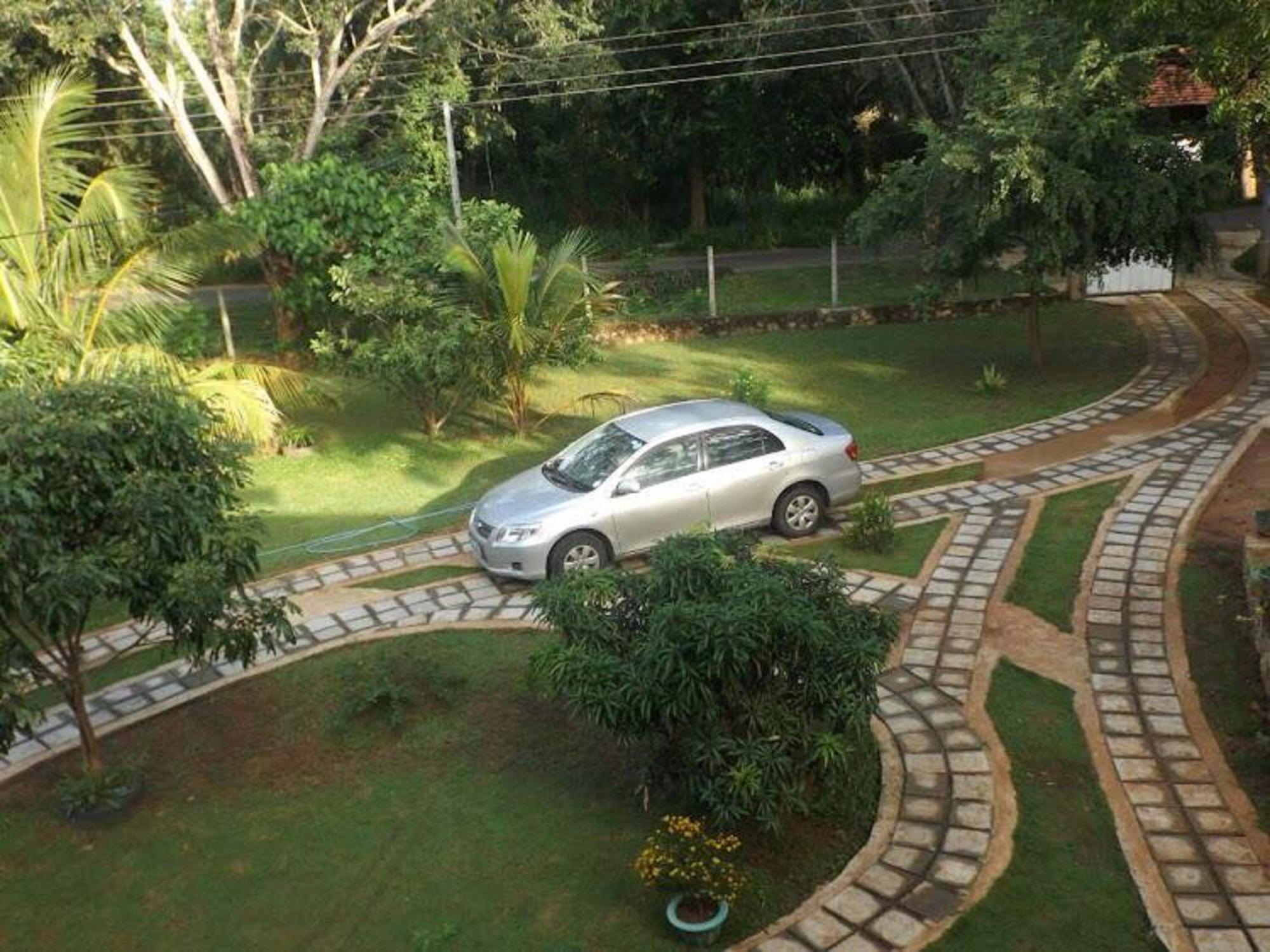 Iduwara Guest Appartement Sigiriya Buitenkant foto